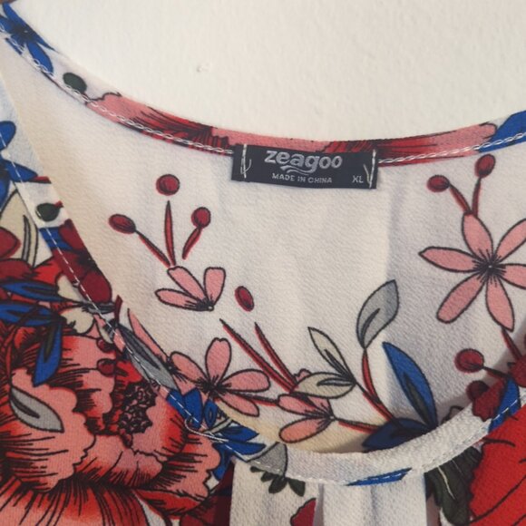 Zeagoo Sleeveless Floral Chiffon Top Size XL - Loose Fit - Picture 3 of 7